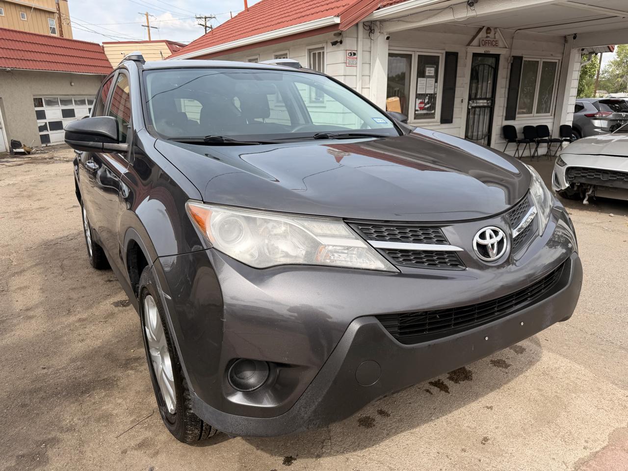 2015 Toyota RAV4 AWD 4dr LE (Natl)