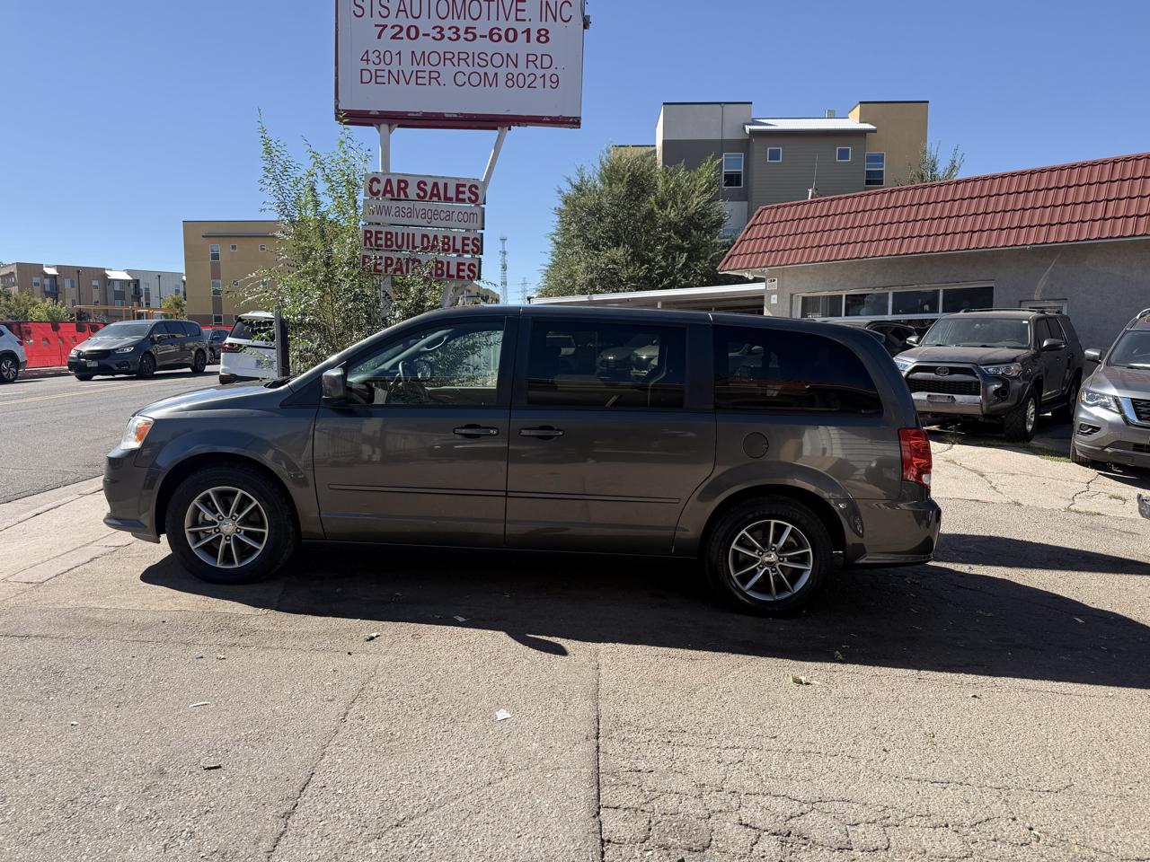 Dodge Grand Caravan photo 8