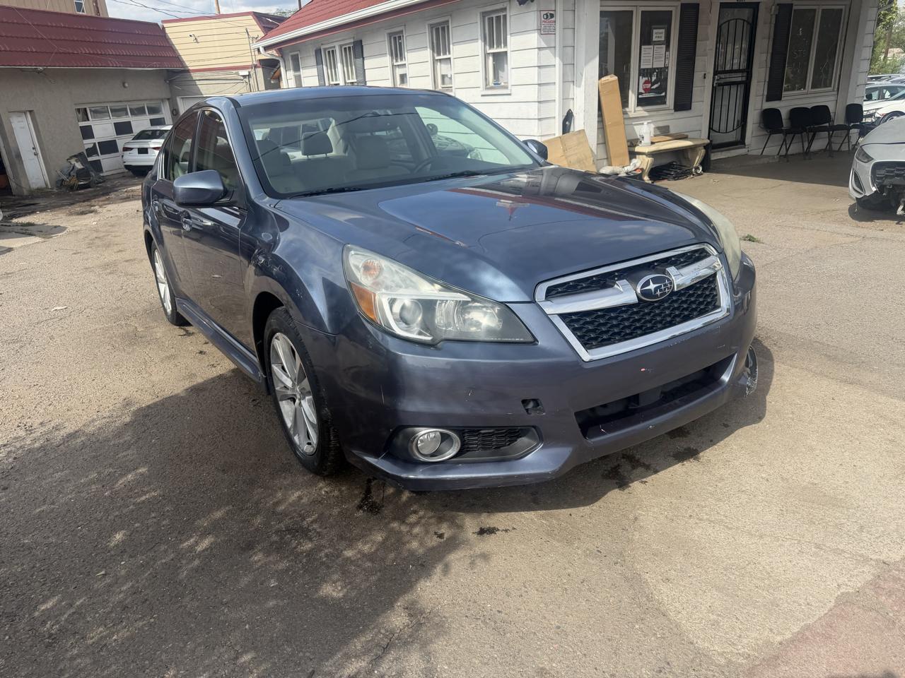 2014 Subaru Legacy 4dr Sdn H6 Auto 3.6R Limited