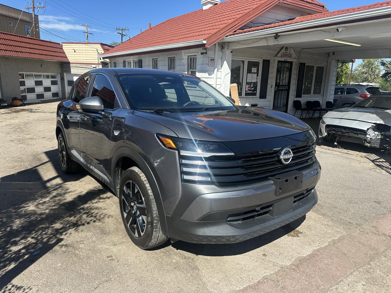 2025 Nissan Kicks SV AWD