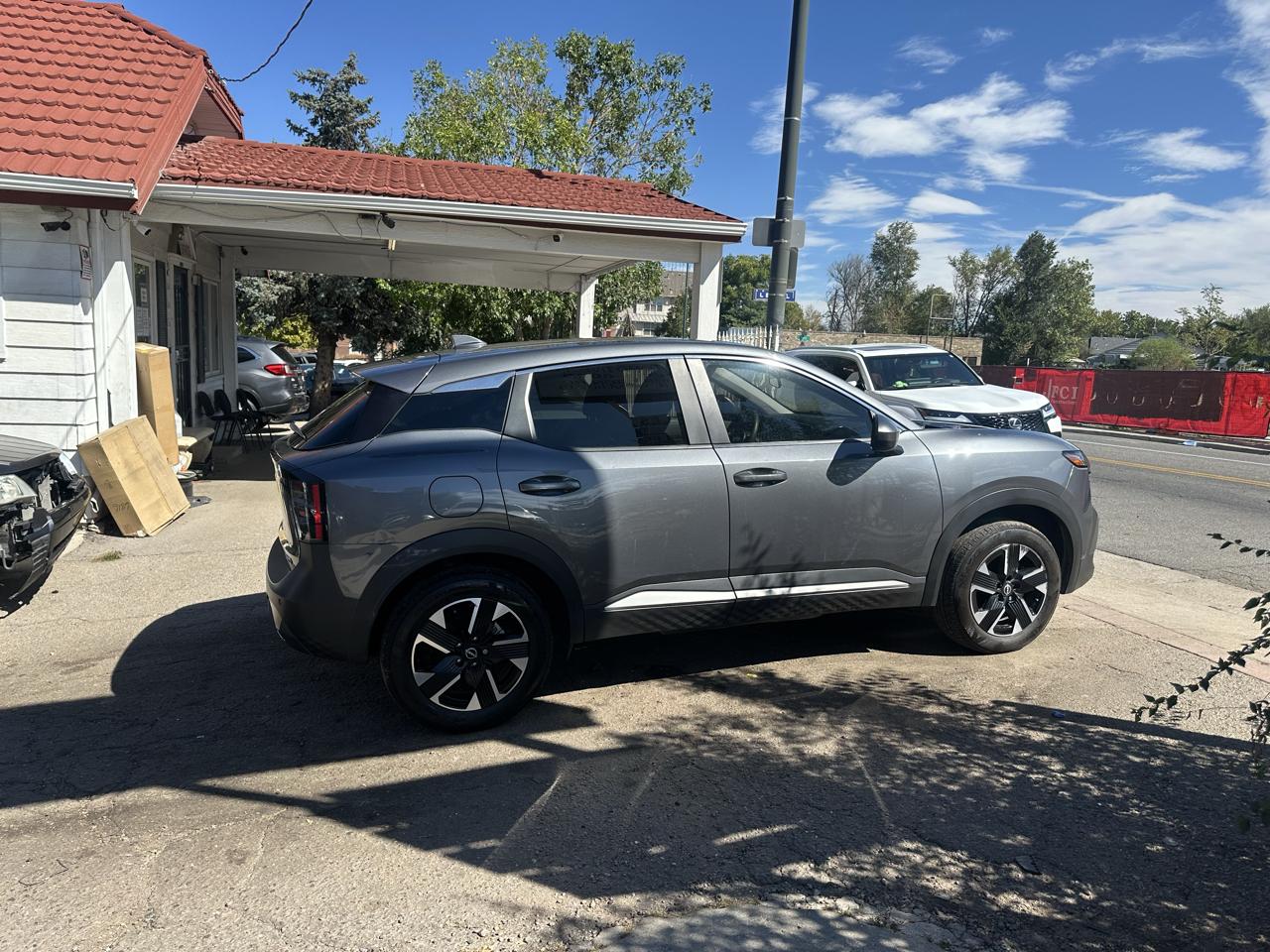 Nissan Kicks MPV photo 2