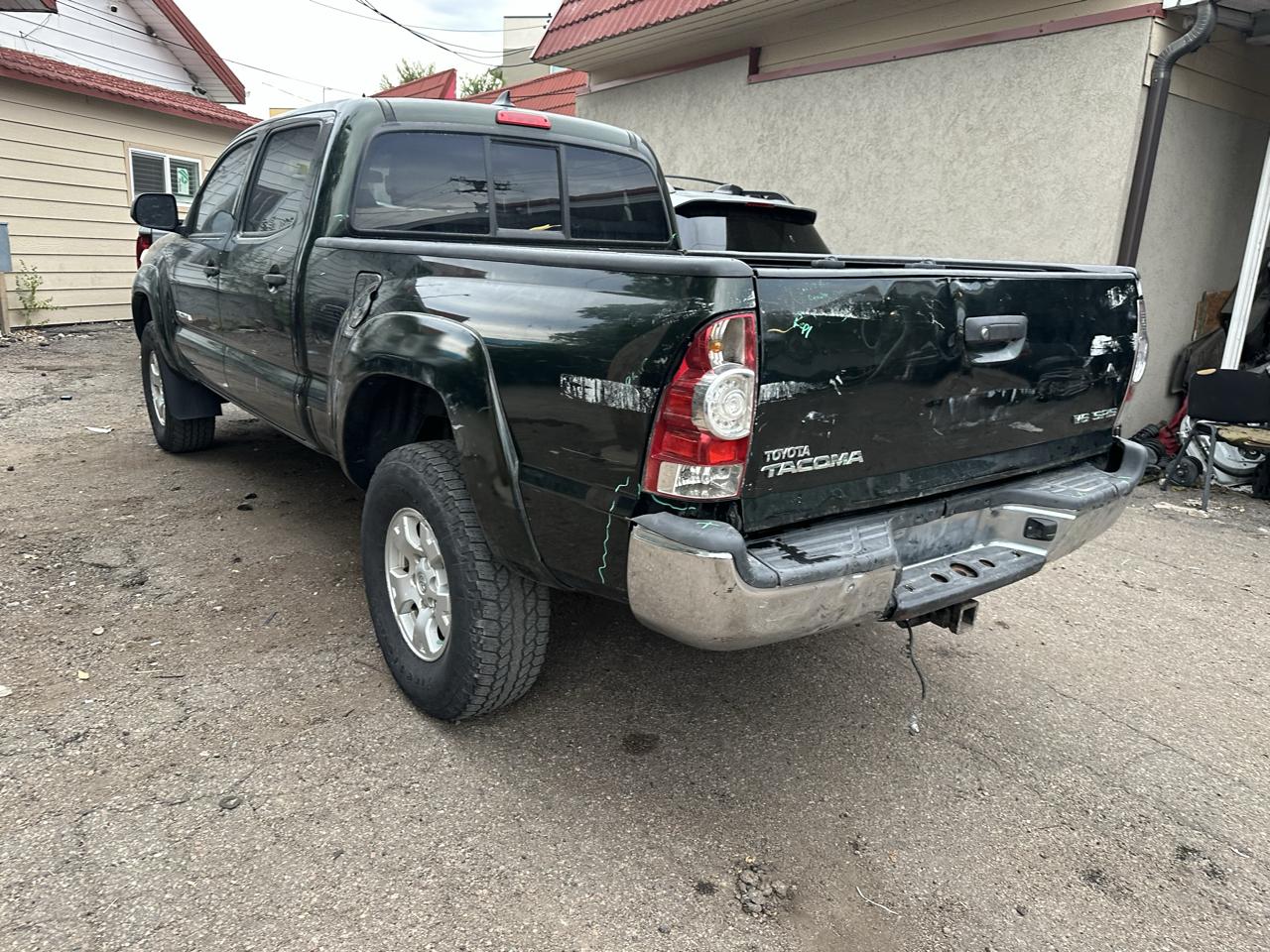 2014 Toyota Tacoma 4WD Double Cab LB V6 AT (Natl)