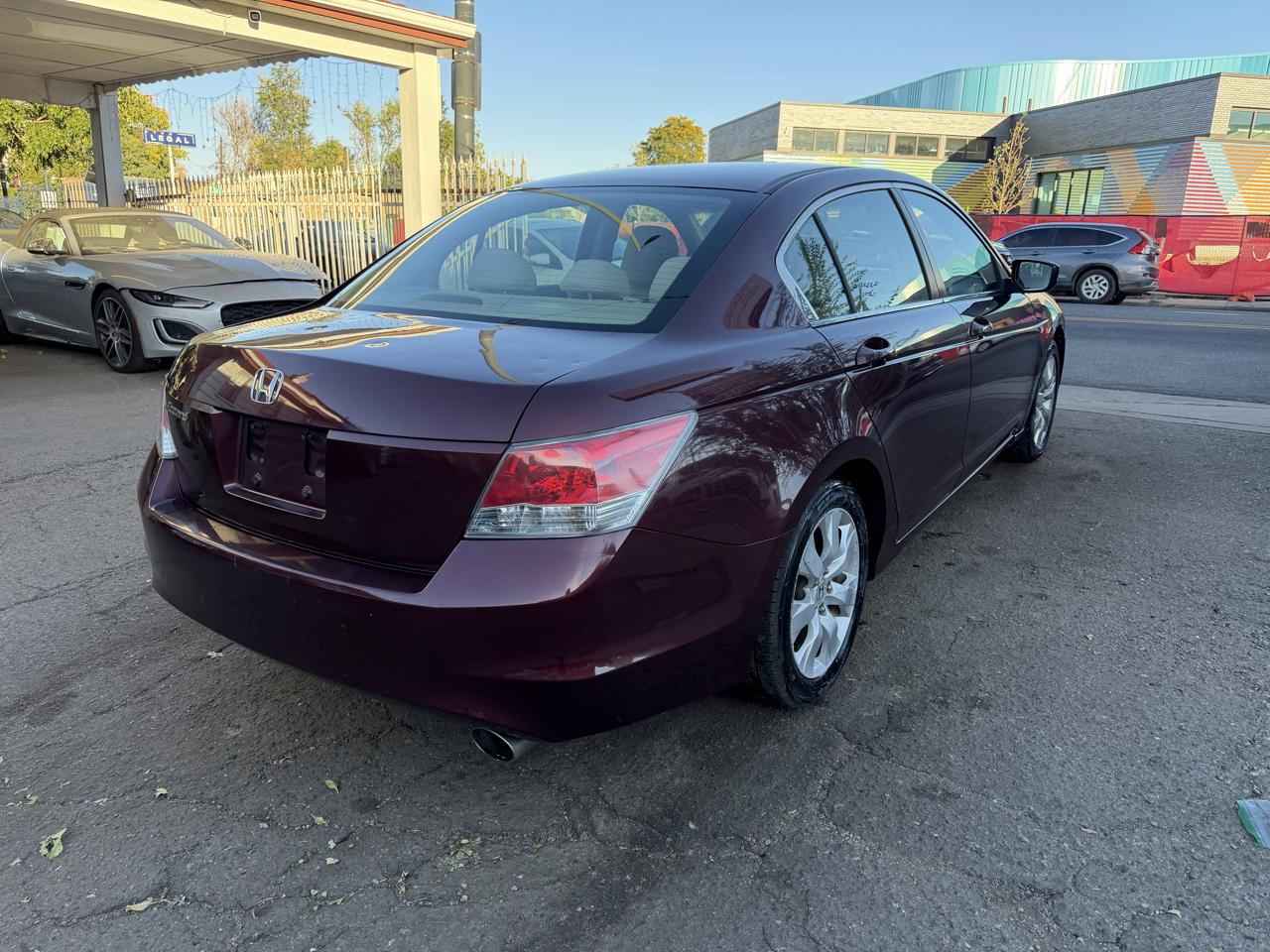 Honda Accord photo 7