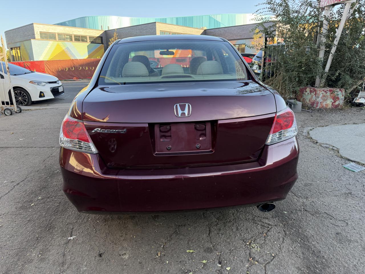 Honda Accord photo 6