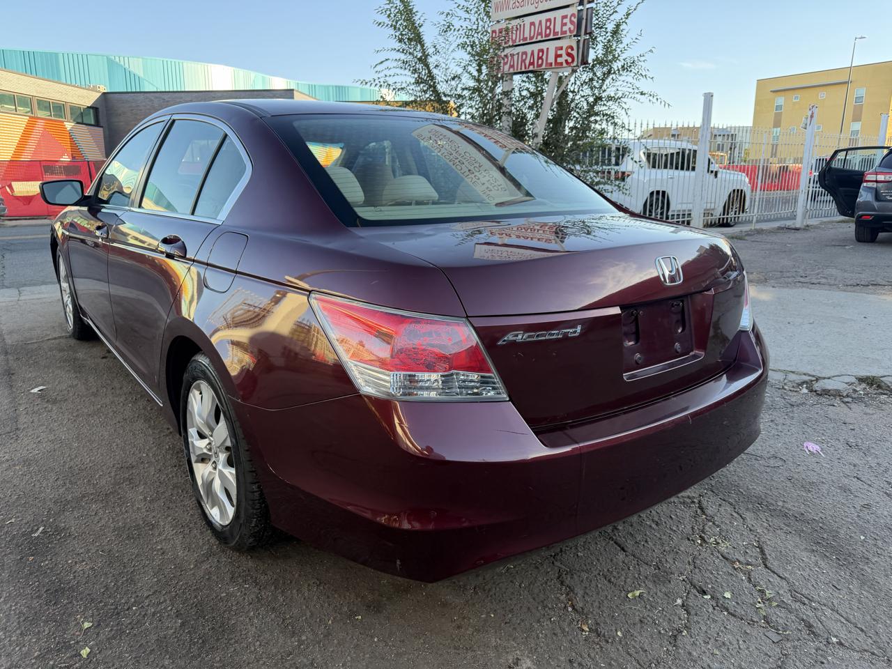 Honda Accord photo 5
