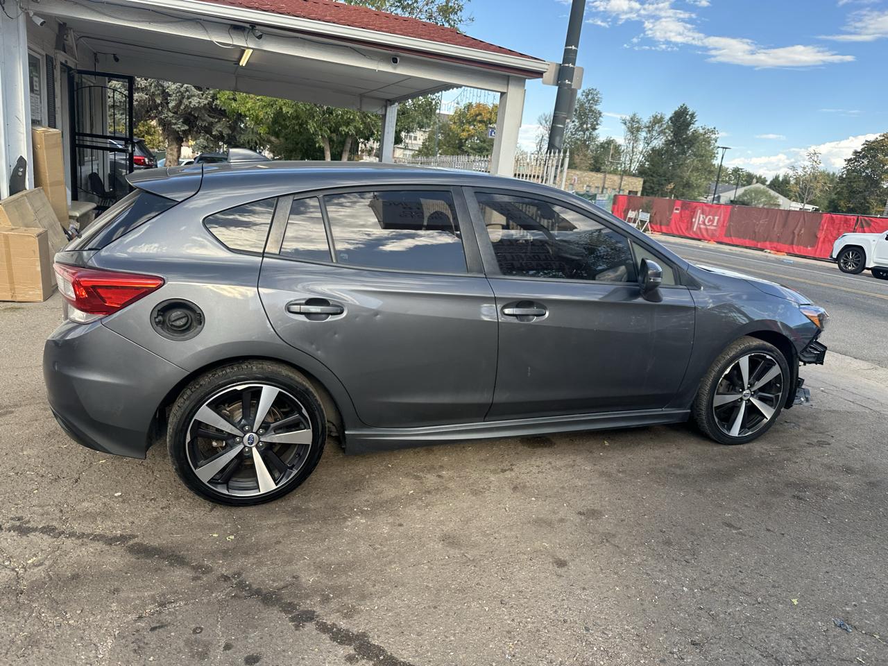 Subaru Impreza photo 3