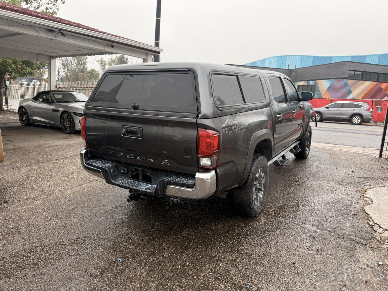 2018 Toyota Tacoma TRD Off Road Double Cab 5' Bed V6 4x4 MT (Natl)
