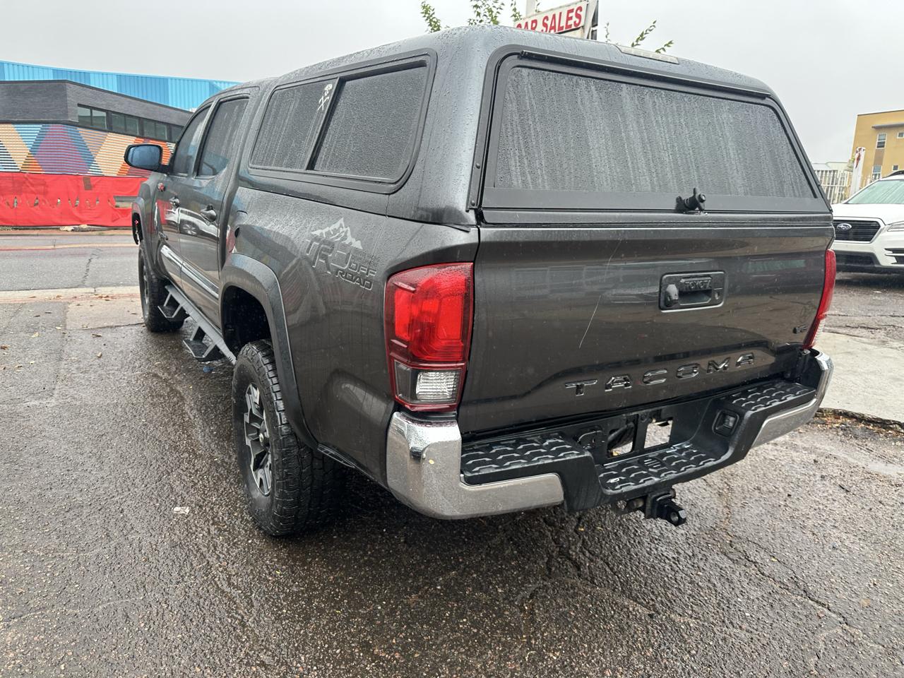 2018 Toyota Tacoma TRD Off Road Double Cab 5' Bed V6 4x4 MT (Natl)