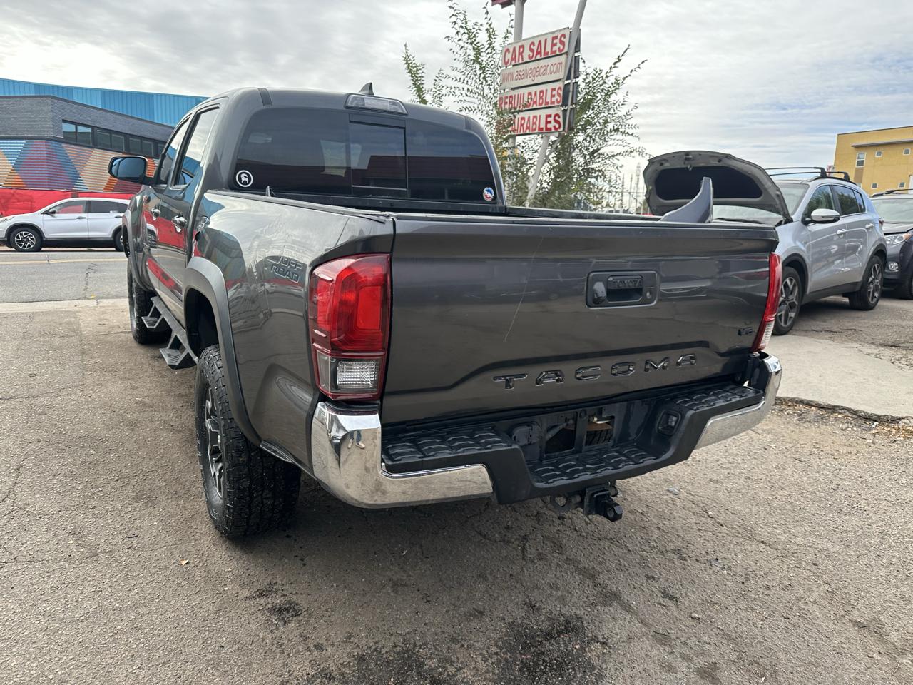 2018 Toyota Tacoma TRD Off Road Double Cab 5' Bed V6 4x4 MT (Natl)