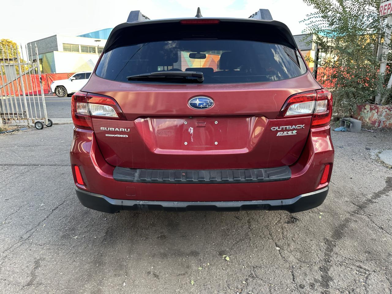 Subaru Outback photo 4