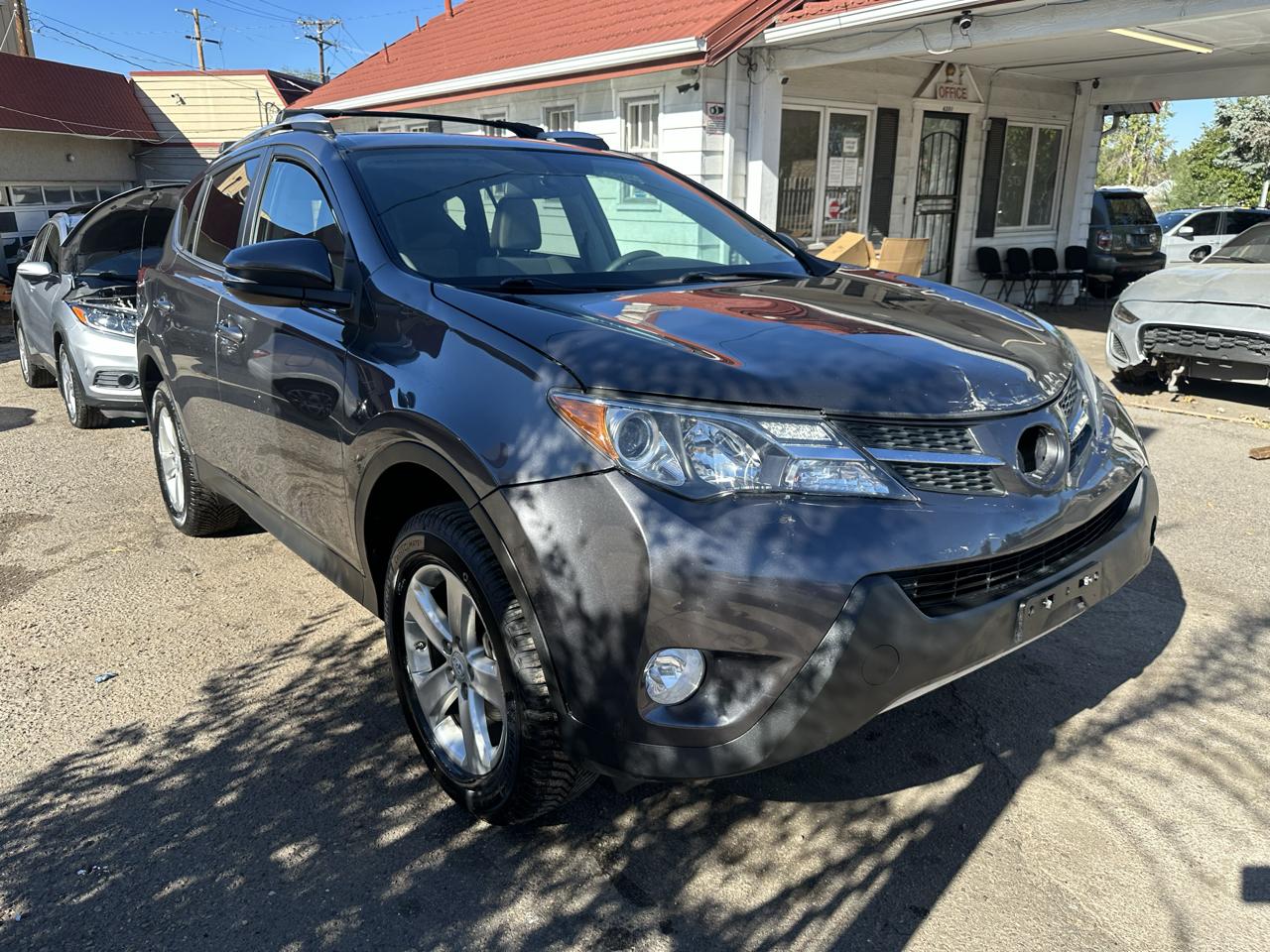 2013 Toyota RAV4 AWD 4dr XLE (Natl)