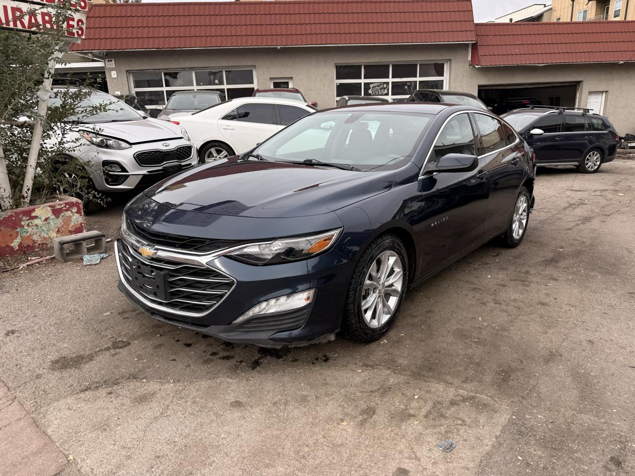 2022 Chevrolet Malibu 4dr Sdn LT