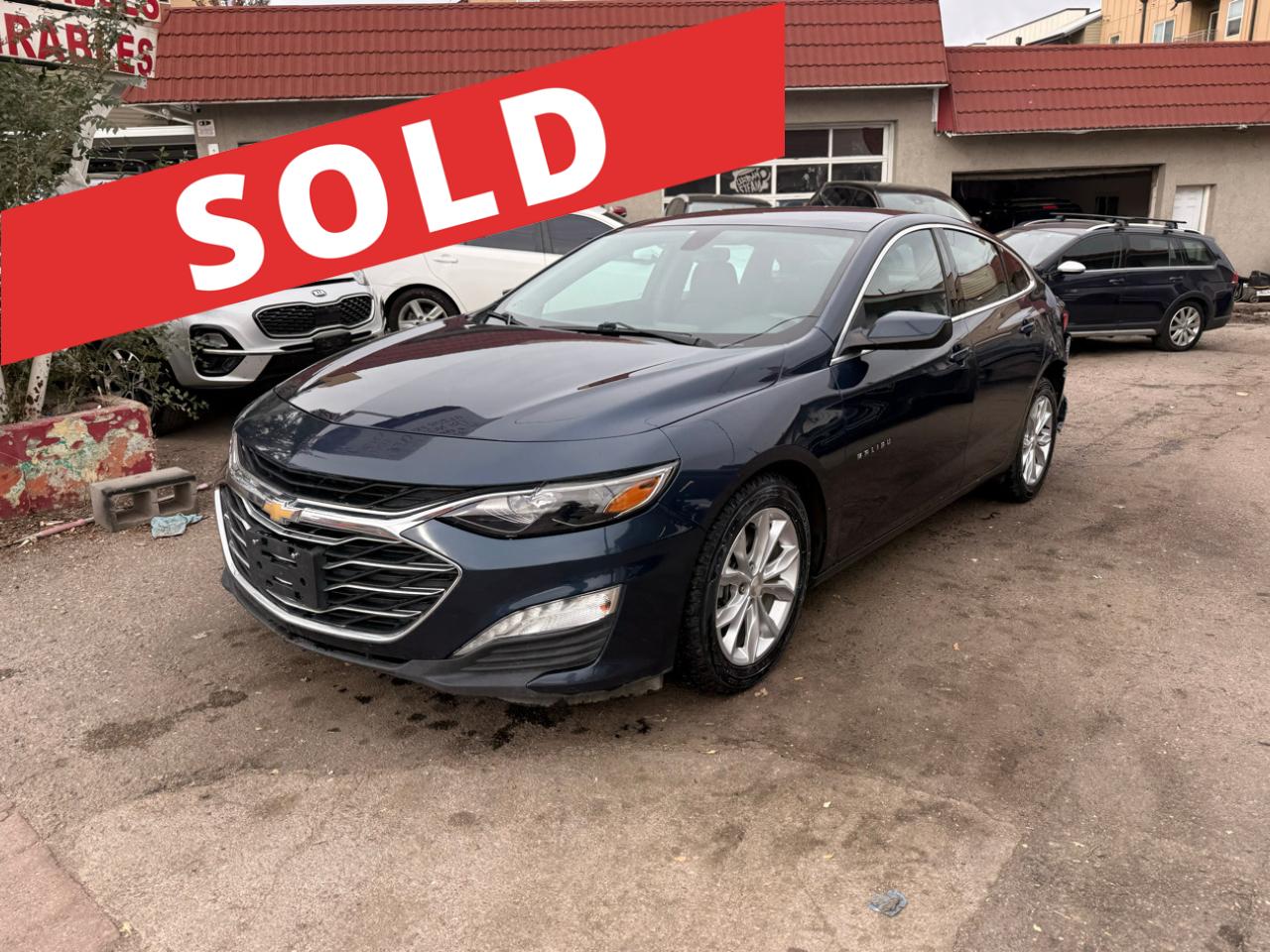 2022 Chevrolet Malibu 4dr Sdn LT