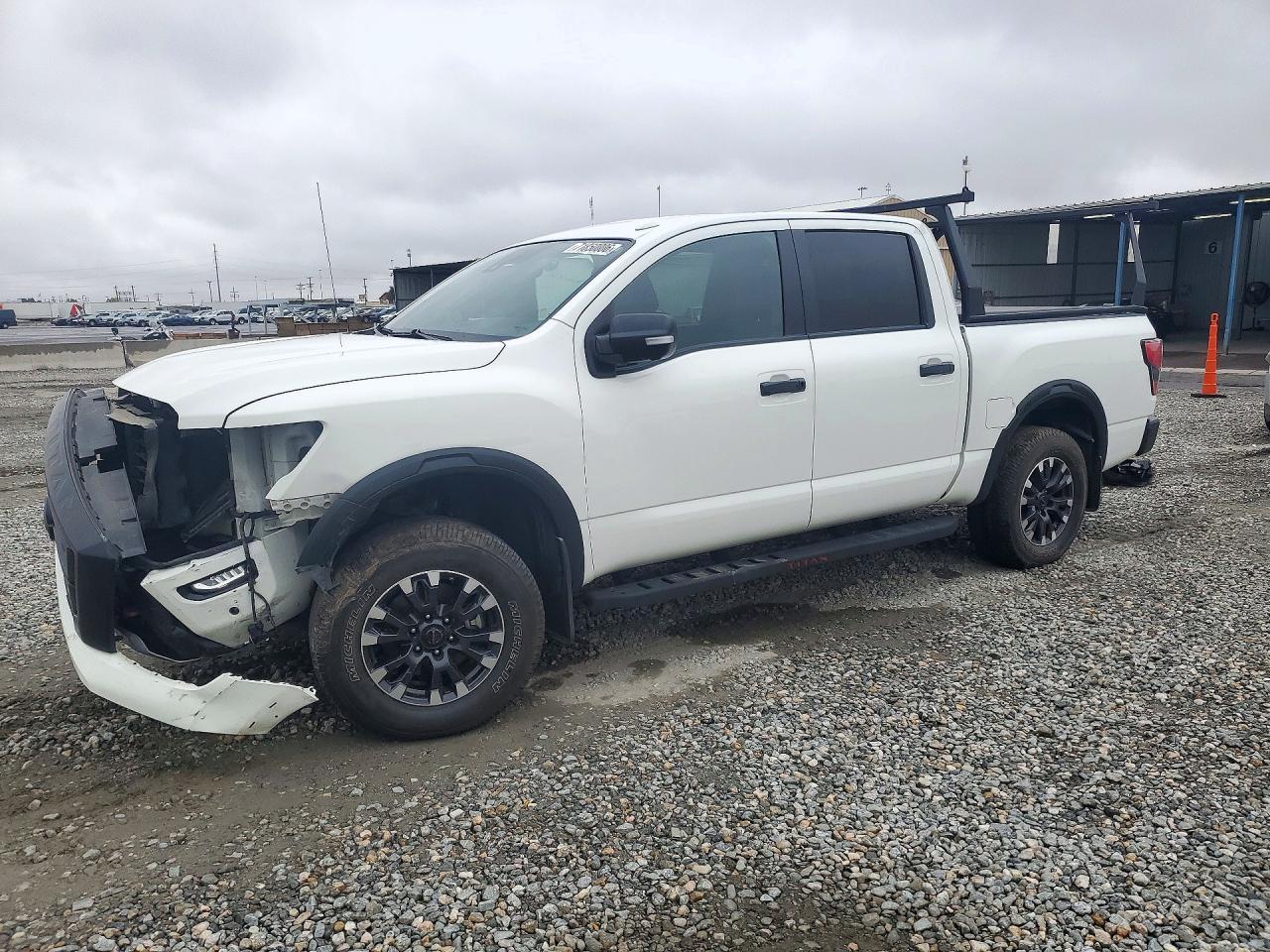 2021 Nissan Titan 4x4 Crew Cab PRO-4X