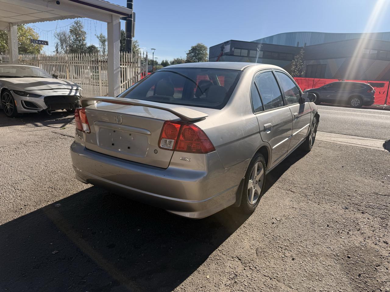 2005 Honda Civic Sdn EX AT