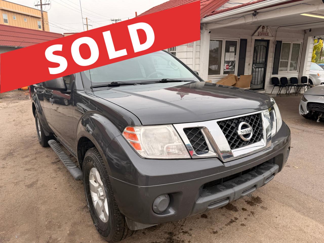2013 Nissan Frontier 2WD King Cab I4 Auto SV