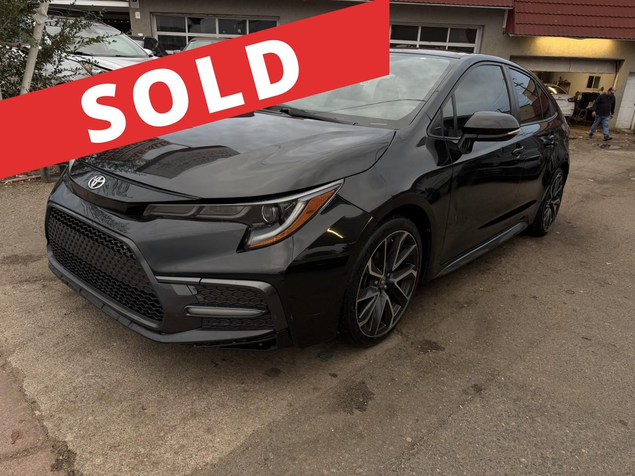 2022 Toyota Corolla SE Nightshade CVT (Natl)