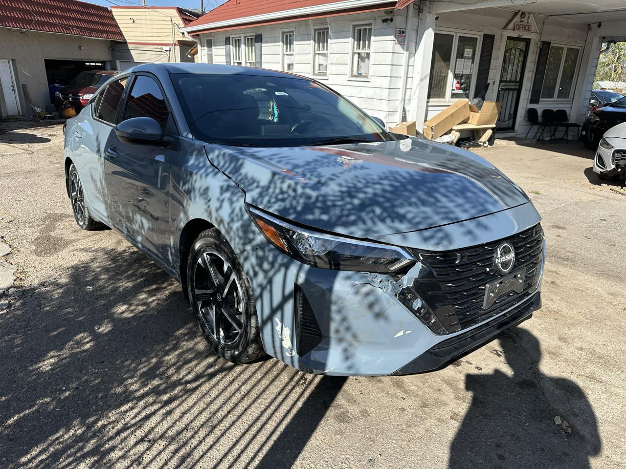 2024 Nissan Sentra SV CVT