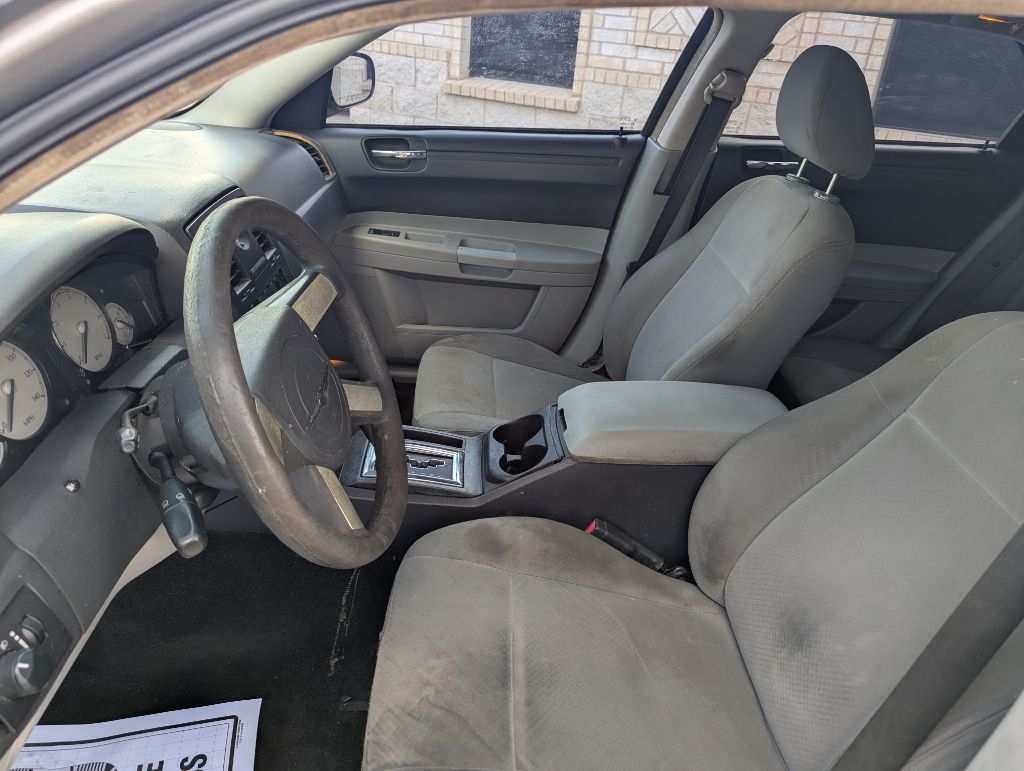 Chrysler 300 Base 2007