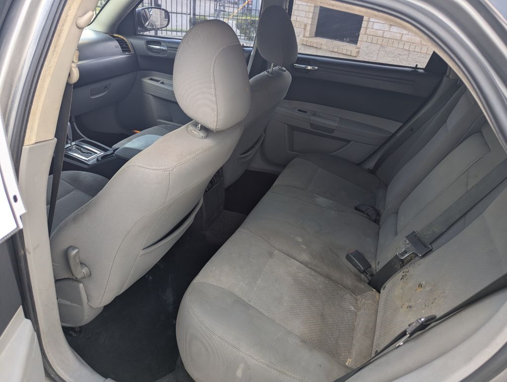 Chrysler 300 Base 2007