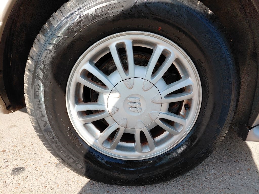 Buick LeSabre Custom 2002