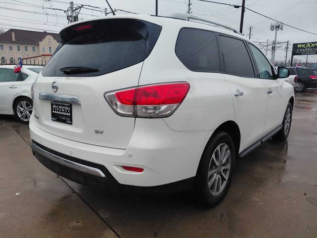 Nissan Pathfinder S 2WD 2013