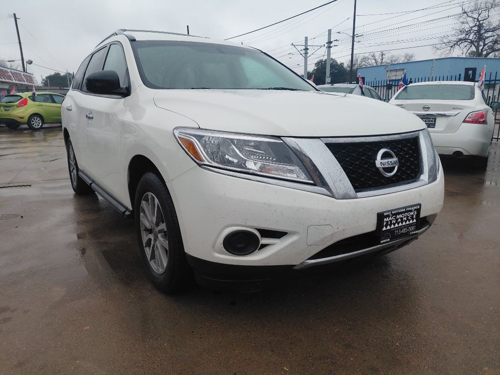 Nissan Pathfinder S 2WD 2013