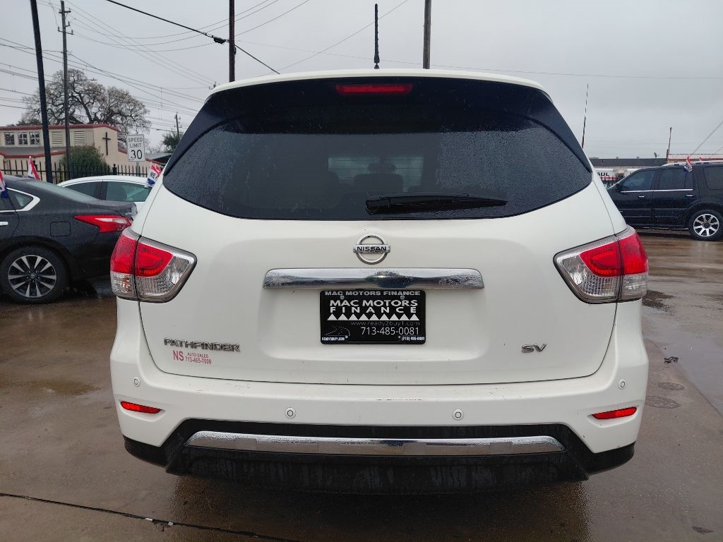 Nissan Pathfinder S 2WD 2013