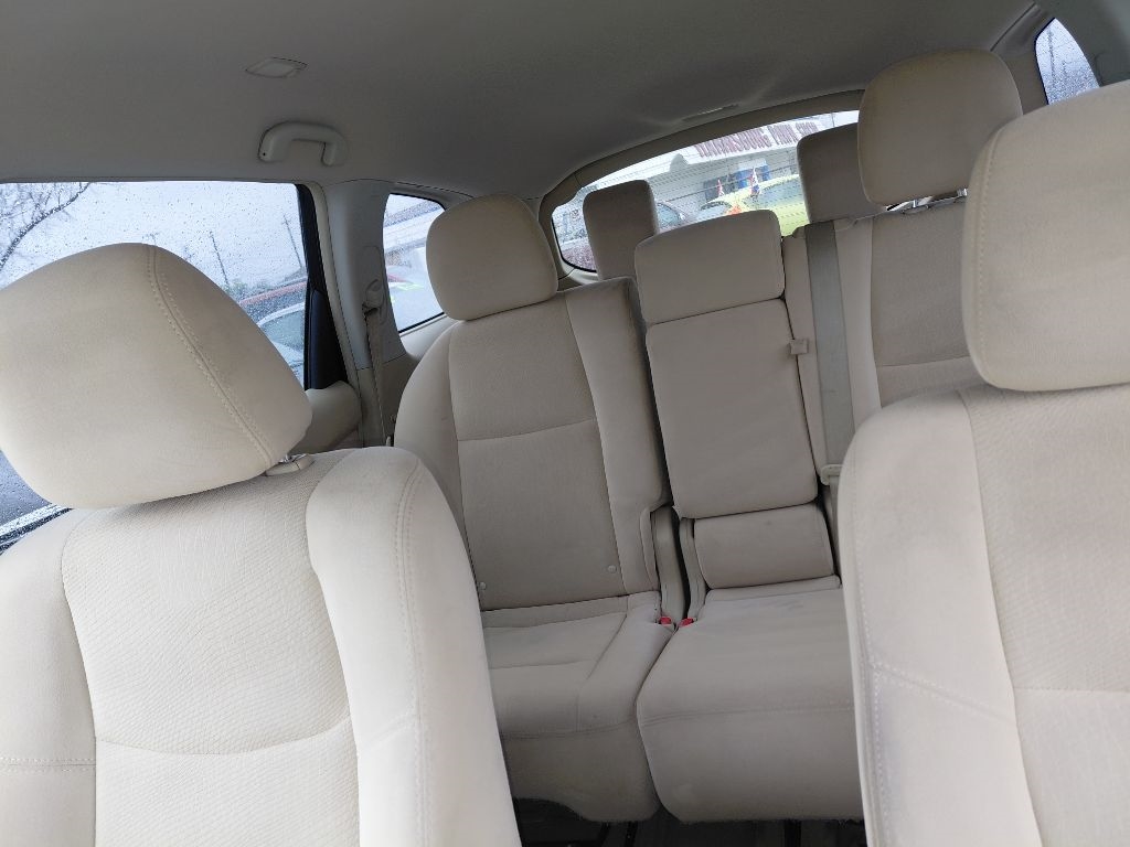 Nissan Pathfinder S 2WD 2013