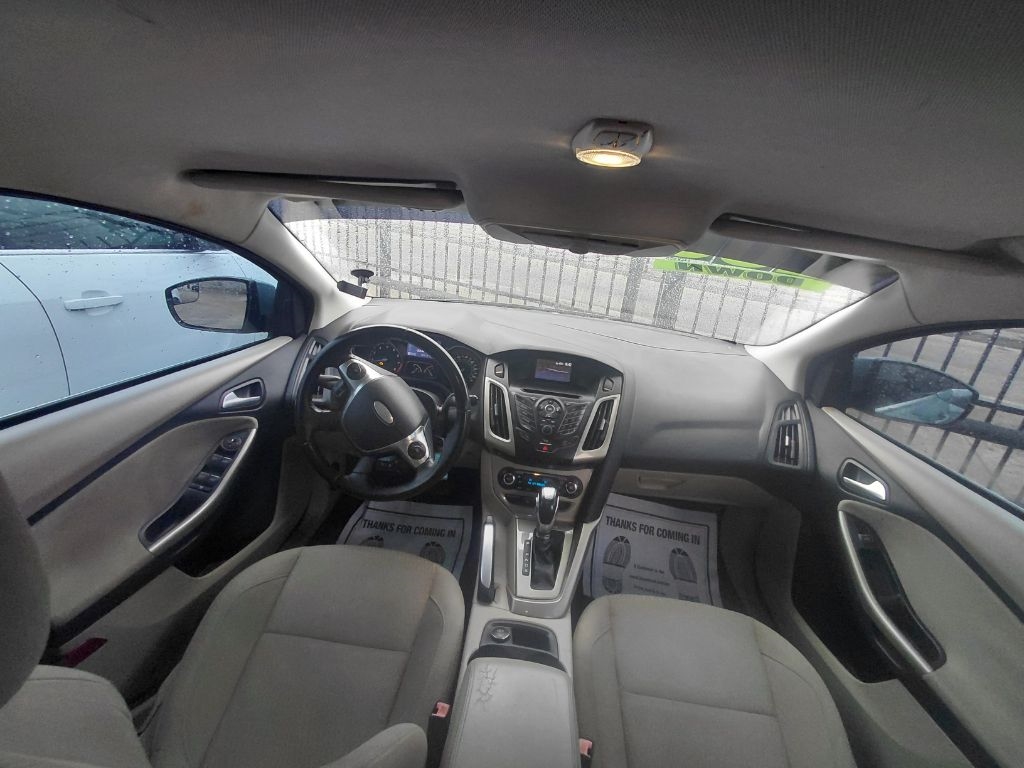 Nissan Pathfinder S 2WD 2013