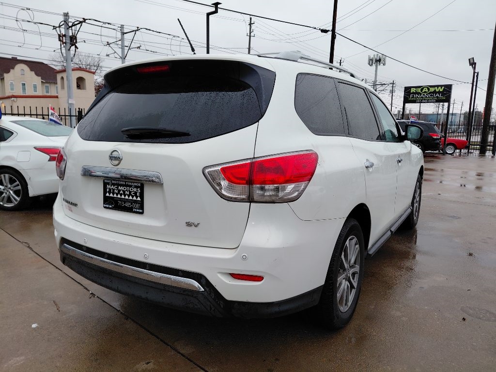 Nissan Pathfinder S 2WD 2013