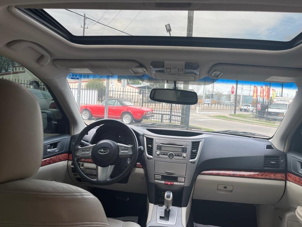 Subaru Legacy 3.6R Limited 2010