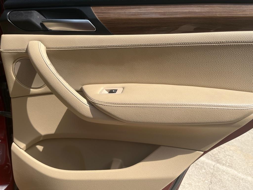 BMW X3 xDrive35i 2011