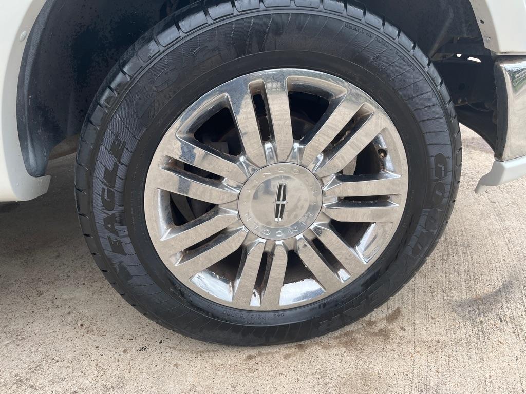 Lincoln Mark LT 4WD 2008