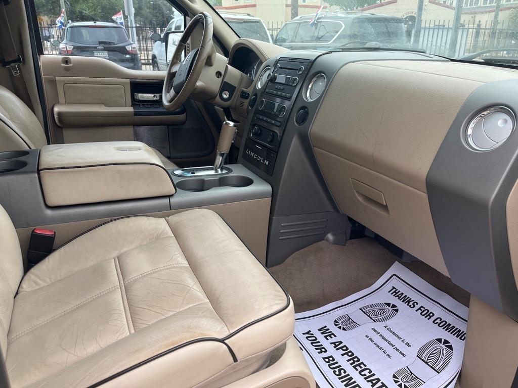 Lincoln Mark LT 4WD 2008