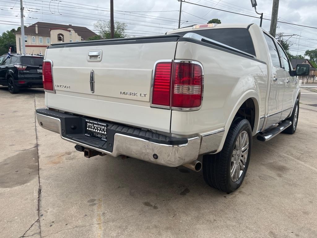 Lincoln Mark LT 4WD 2008