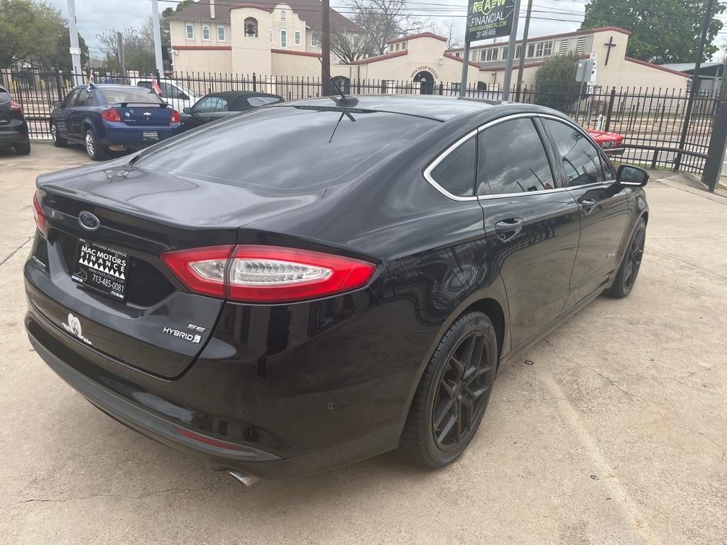 Ford Fusion Hybrid SE 2013