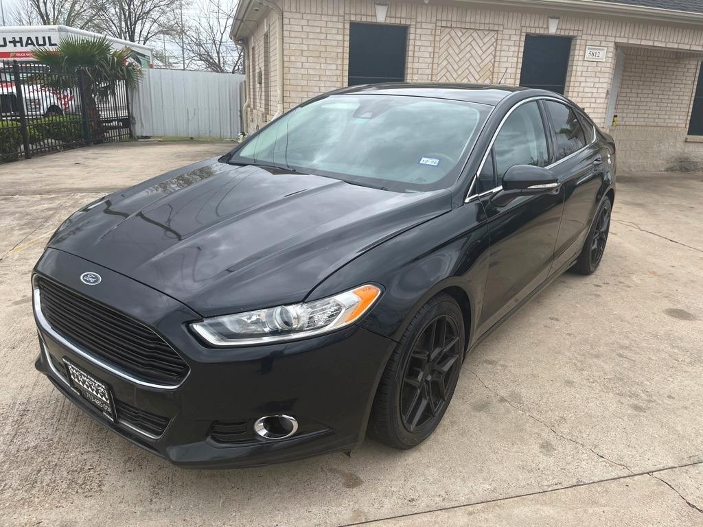 Ford Fusion Hybrid SE 2013
