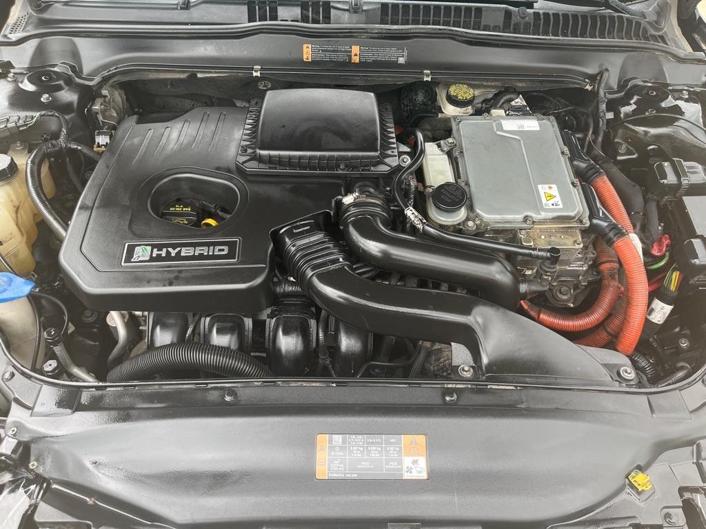 Ford Fusion Hybrid SE 2013