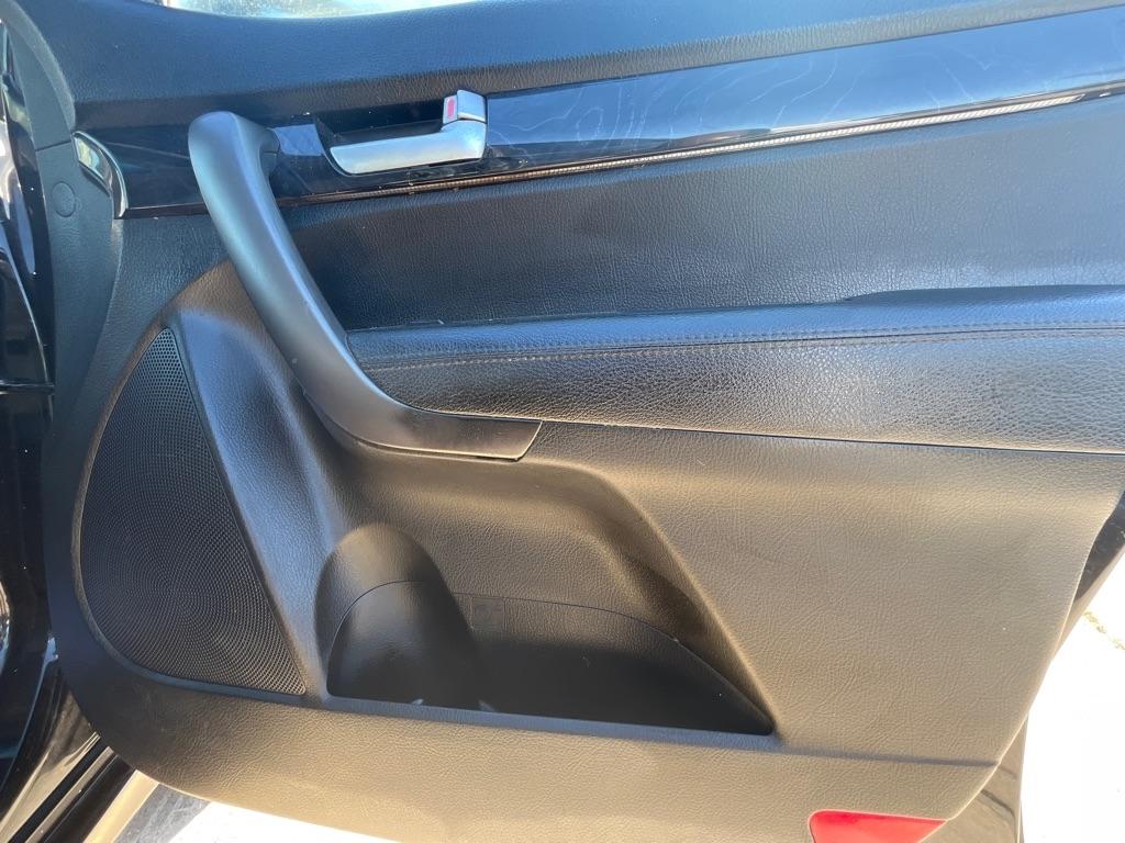 Kia Sorento SX V6 FWD 2014