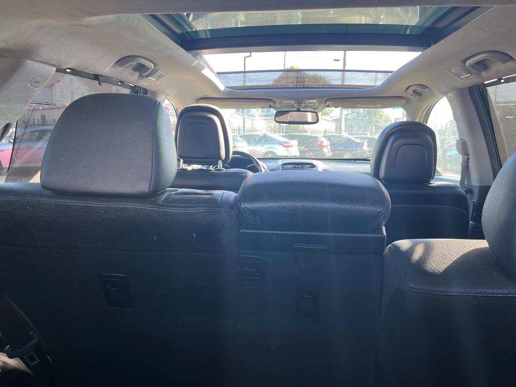 Kia Sorento SX V6 FWD 2014