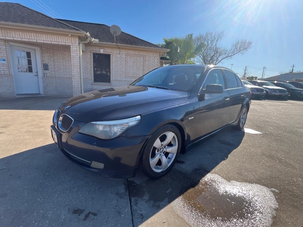 BMW 5-Series 528i 2008