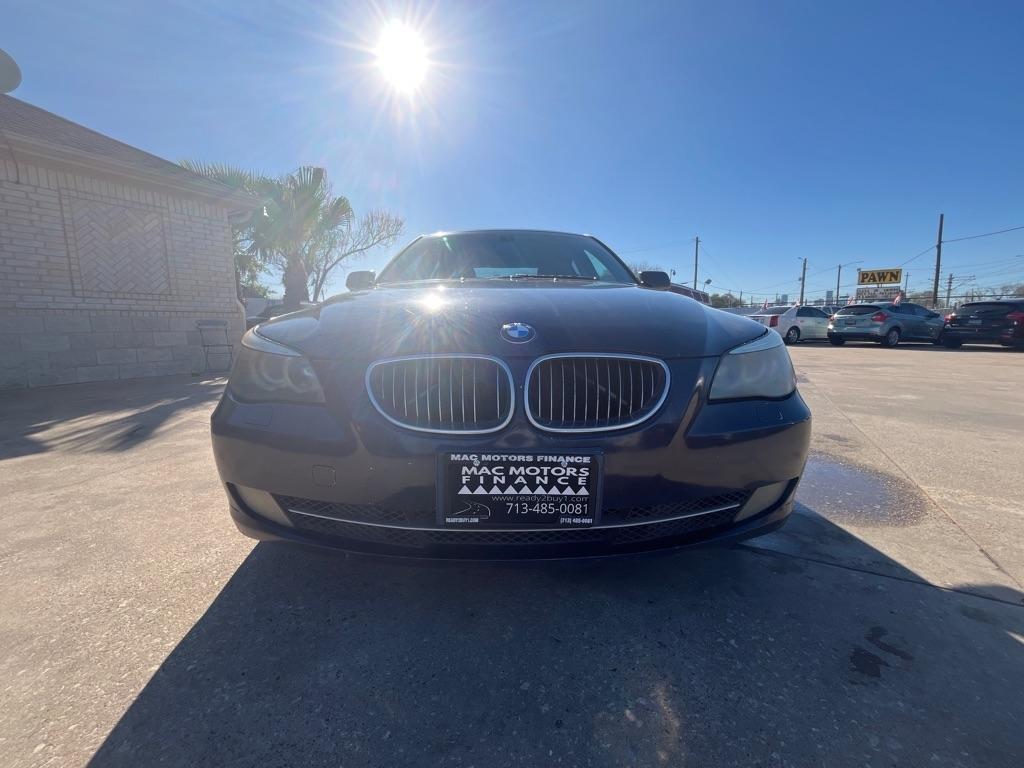 BMW 5-Series 528i 2008