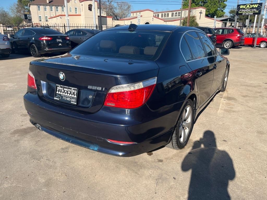 BMW 5-Series 528i 2008