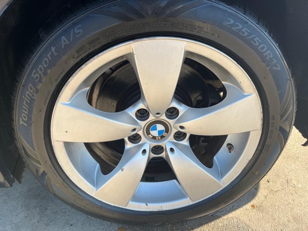 BMW 5-Series 528i 2008