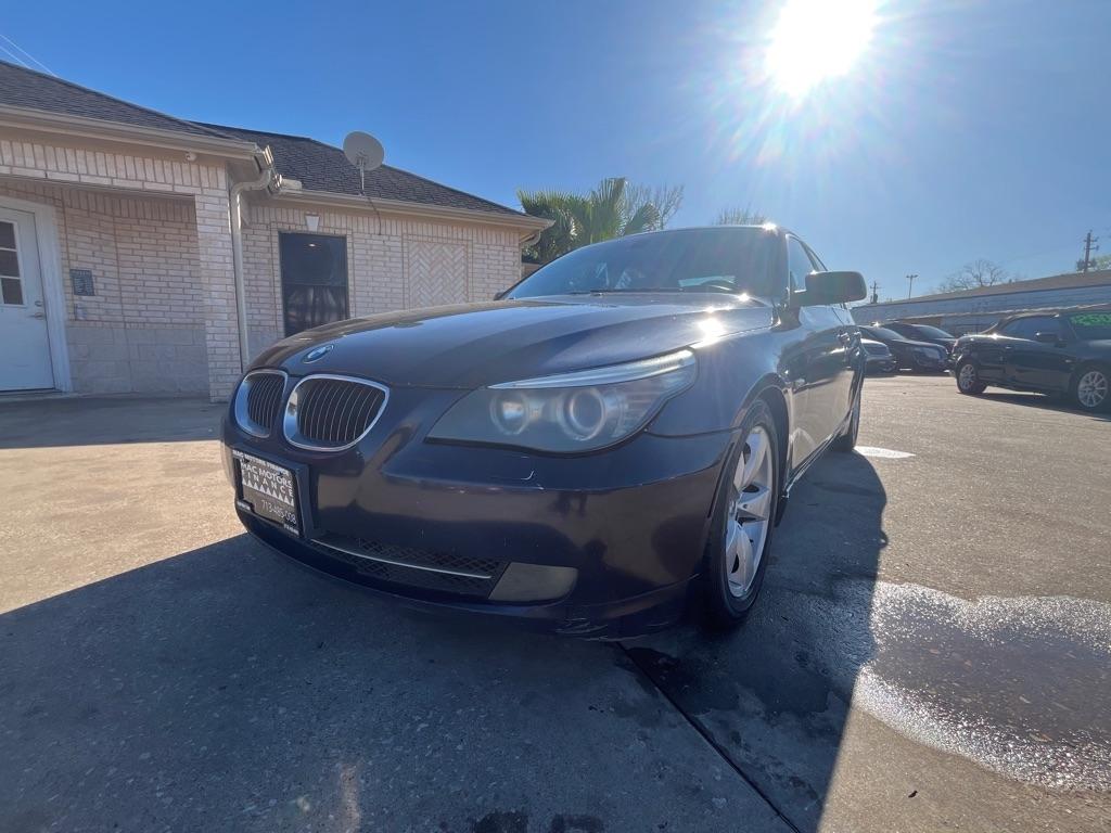 BMW 5-Series 528i 2008