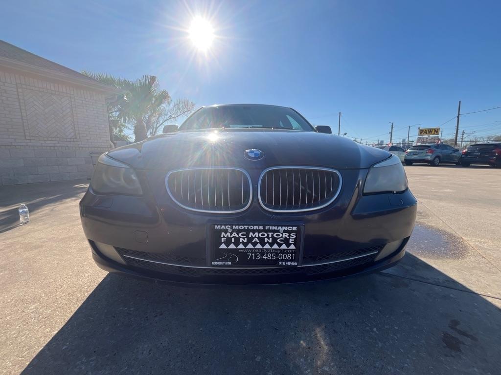 BMW 5-Series 528i 2008