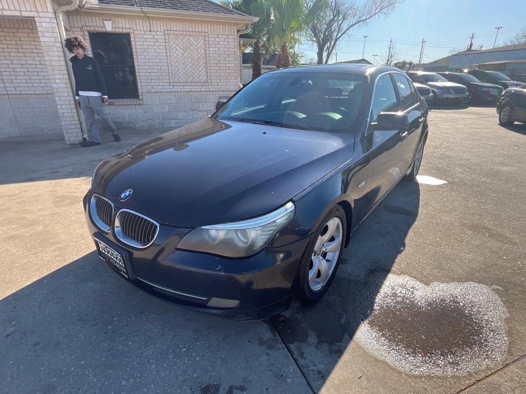 BMW 5-Series 528i 2008