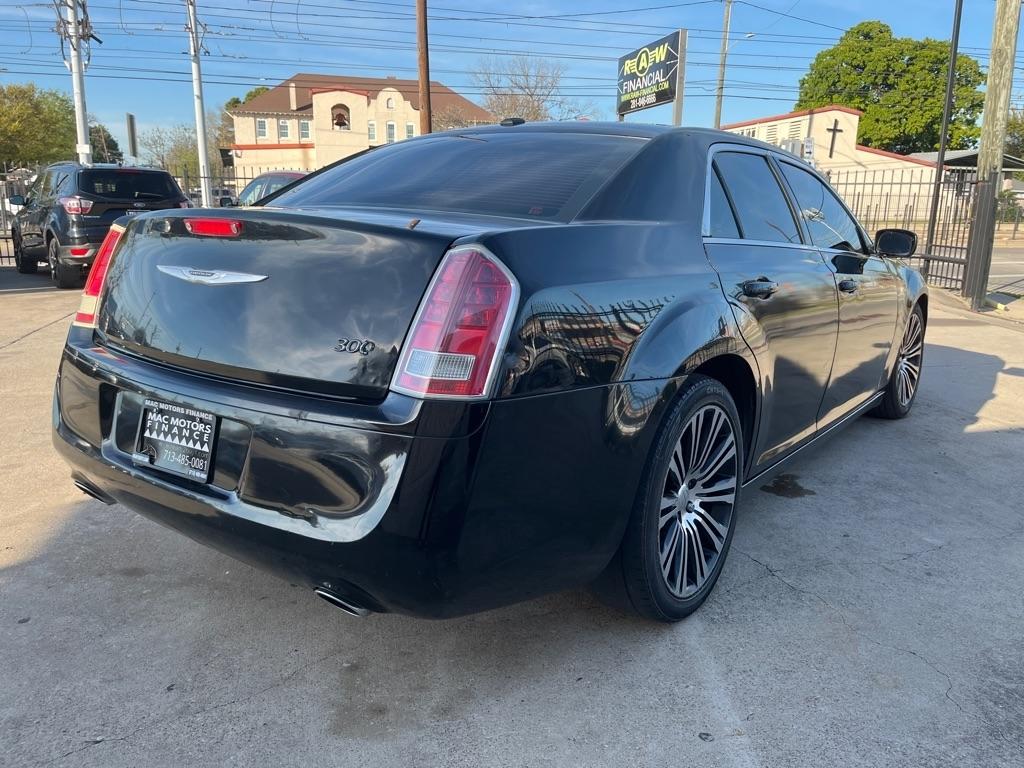 Chrysler 300 S V6 RWD 2013