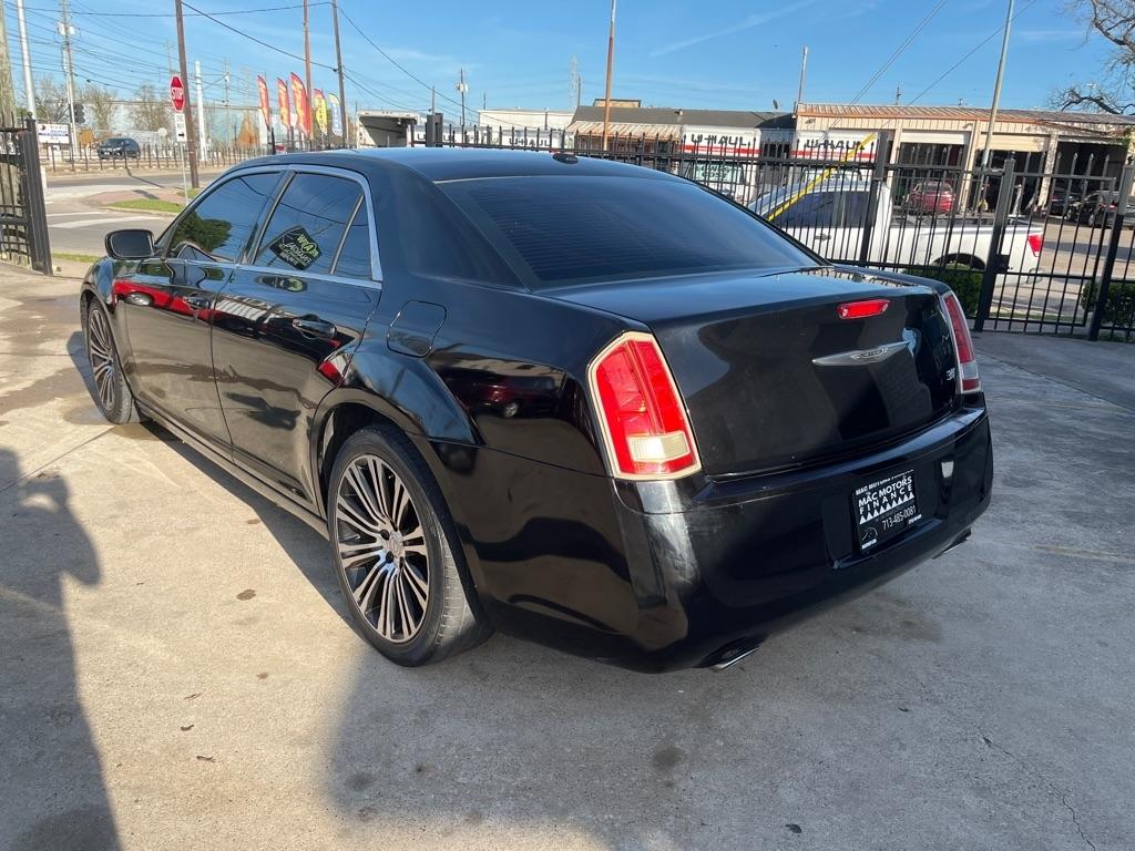 Chrysler 300 S V6 RWD 2013